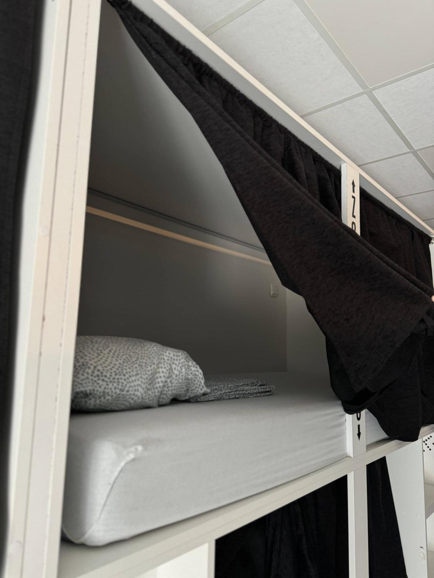 Hotel Naap Walencja Zewnętrze zdjęcie